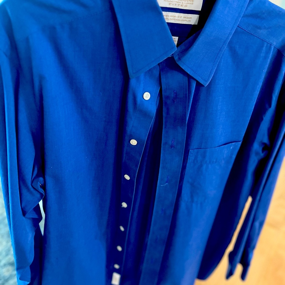 Roundtree and Yorke ‘Gold Label’ dress shirt